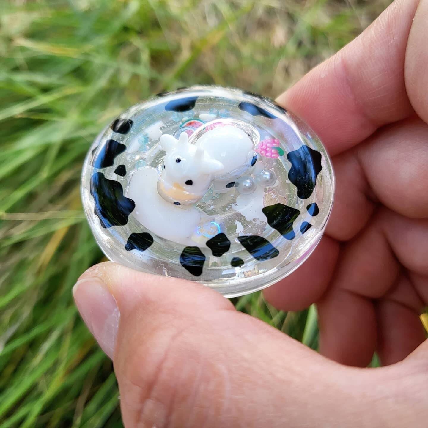 TTE Originals Swimming Moo Moo Cow Milk Custom Resin Shaker Phone Grip