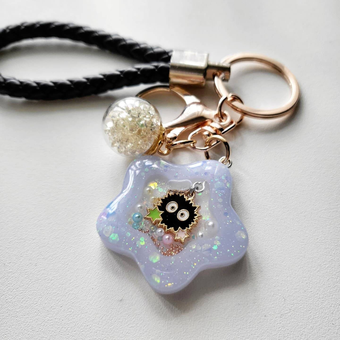 SG Kawaii Custom Handmade Resin Star Water Shaker Keychain with Leather Strap