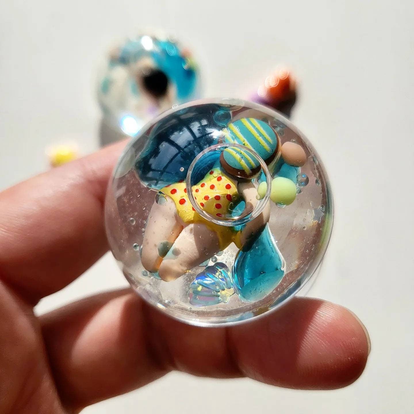 TTE Originals Custom Handmade Resin Shaker Swimming Swimmers Hemisphere Phone Grips