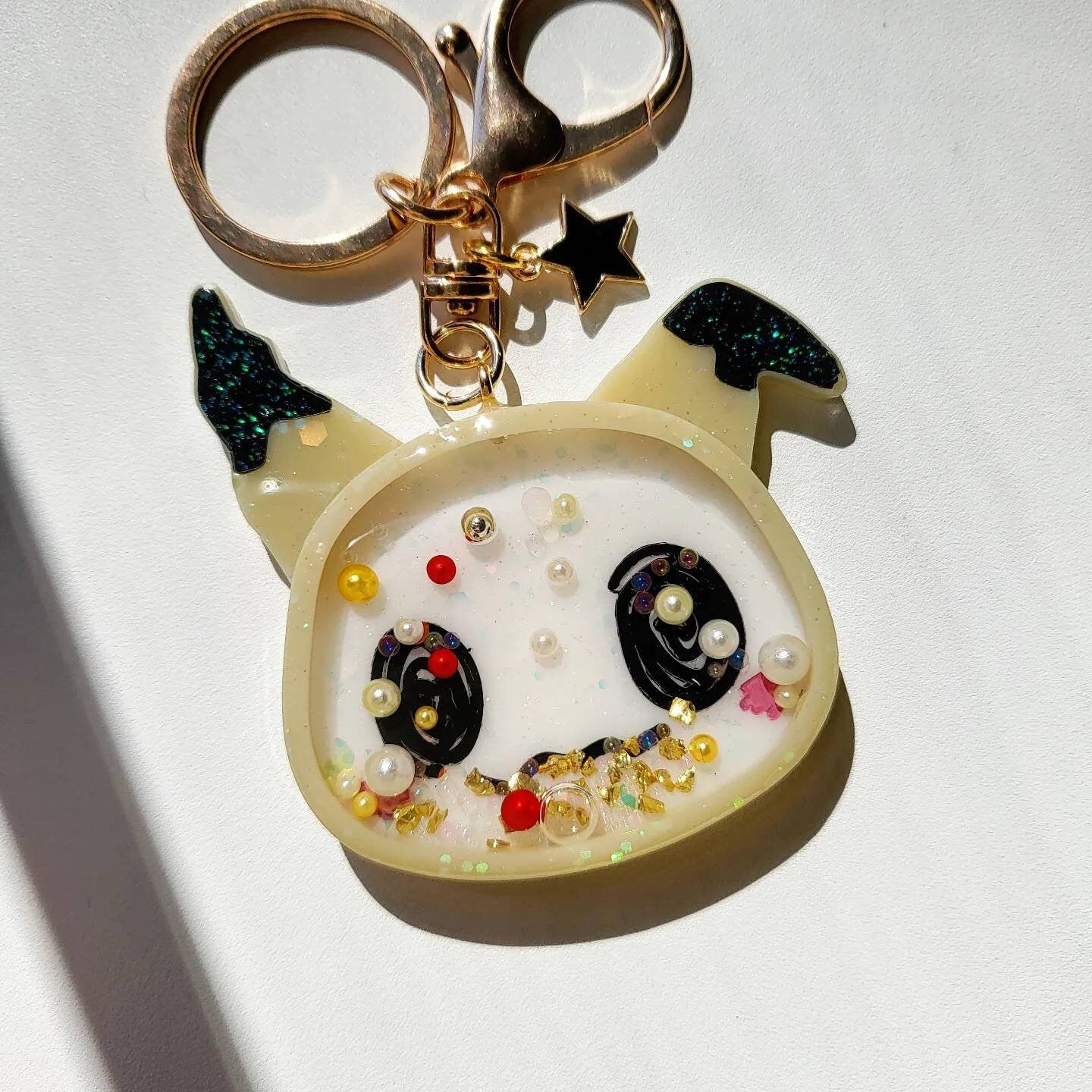 PM Handmade Resin Shaker Phone Grip/ Keychain