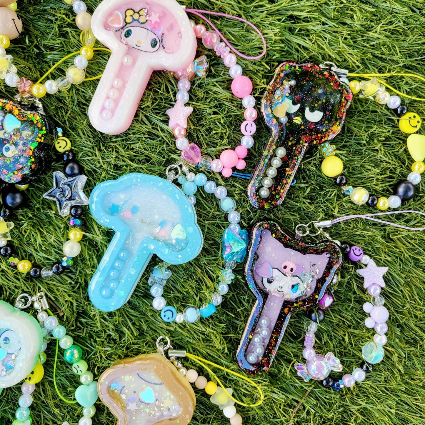 SF Kawaii Character Wand Resin Shaker Phone Strap/ Keychain